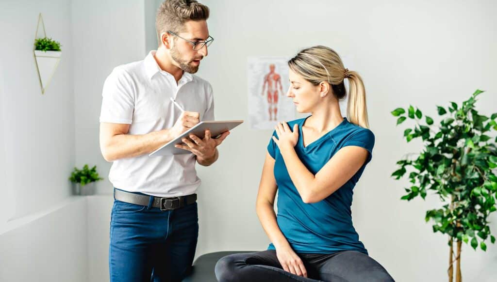 What Does a Chiropractor Do